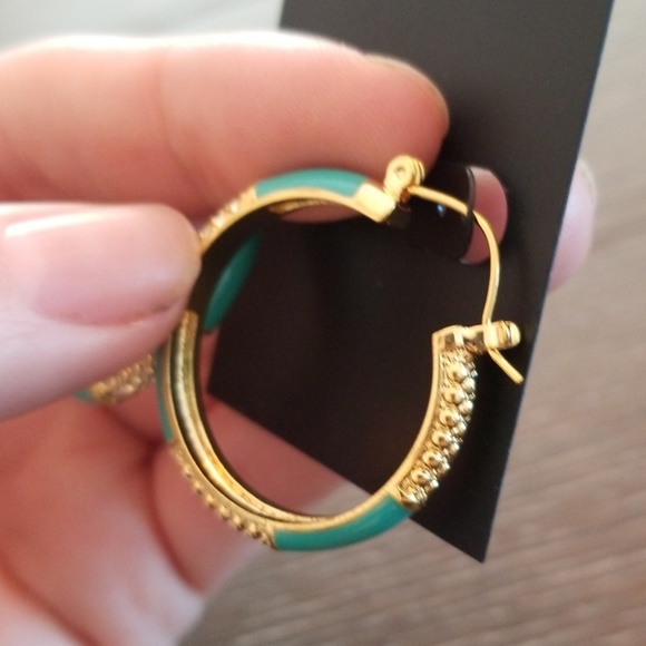 New with tag, 14k gold and turquoise enamel - Picture 4 of 4